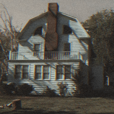 episode La Casa De Amityville Historia artwork