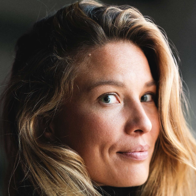 episode Sozialstaat: Wer soll das bezahlen? – Martyna Linartas artwork