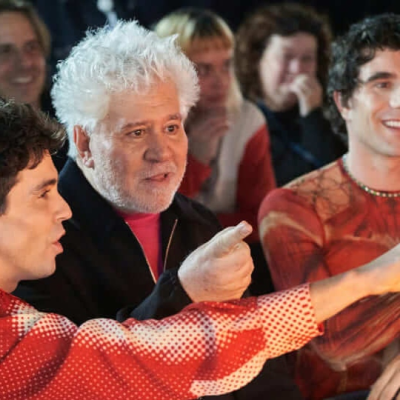 episode "Pedro x Javis": deconstrucción de Almodóvar con luces y sombras + "Olympo" + Éramos mentirosos" + BSO "Vicios ocultos" artwork