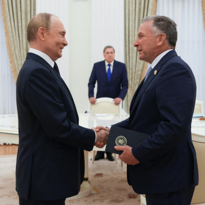 episode Russia and Ukraine artwork