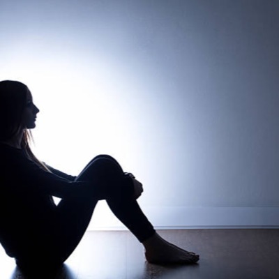 episode I Concurso Microrrelatos LolaLiteraria. Ganadora de Noviembre: Selene Oviedo artwork