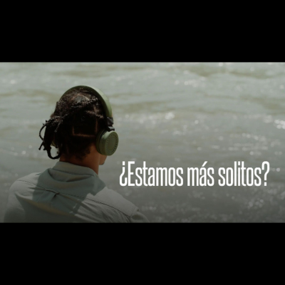 episode La economía de la soledad: ¿Nos están vendiendo compañía? /Roja, En Vivo artwork