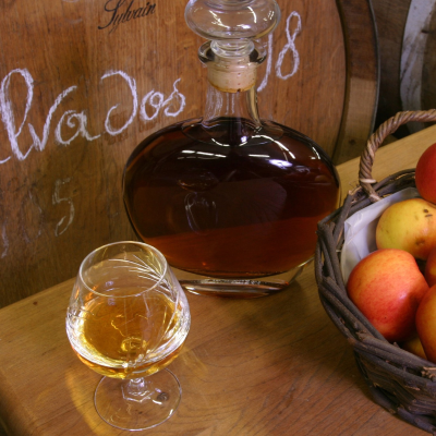 episode Normannische Spezialitäten: Calvados und Poiré artwork
