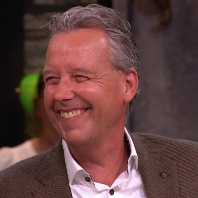 episode Podcast Vandaag Inside met Valentijn Driessen, maandag 5 mei 2025 artwork