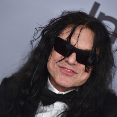 episode Happy Happy Holidays from Tommy Wiseau ! artwork