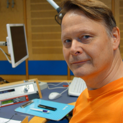 episode "Der Erfolg hat viele Väter" mit Rolf-Bernhard Essig artwork