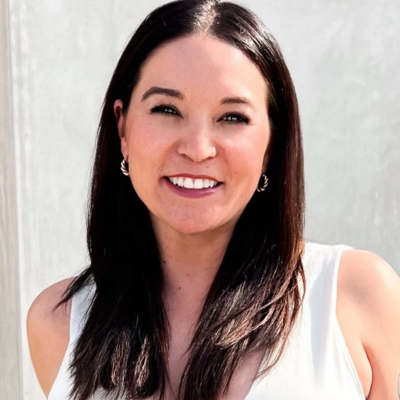 episode Holistic Vet Med & Social Media with Dr. Kat Van Zant artwork