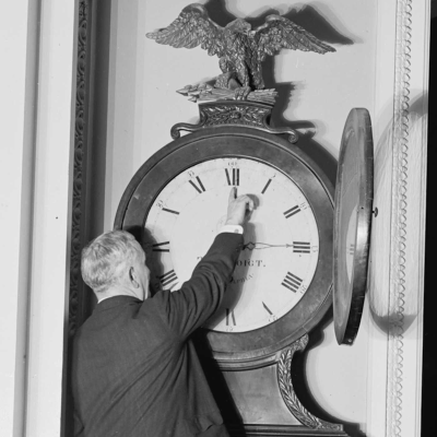 episode A vueltas con el cambio de hora: el polémico vestigio de la crisis del petróleo artwork