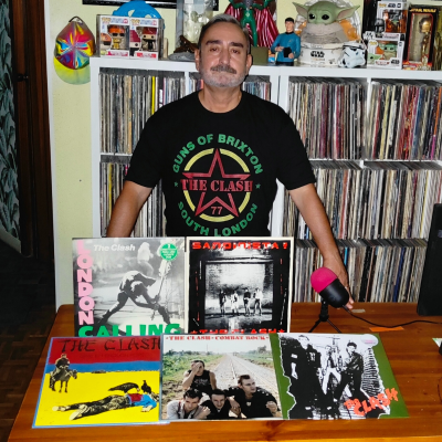 episode Especial THE CLASH Cita en el asteroide Edén Temp 7 Ep 16 artwork
