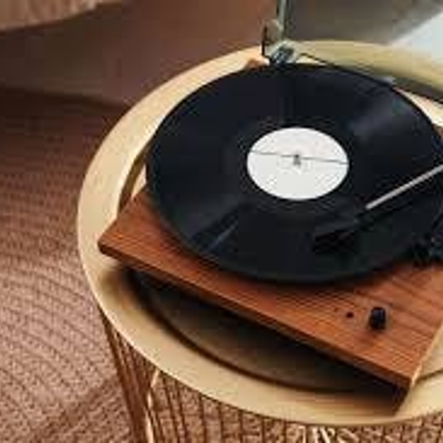 episode 2025 Q1 Audio/Tech Report With Professor Skylab: Cleaning Your Vinyl artwork