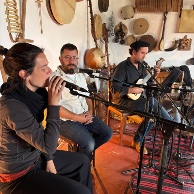 episode Tarataña - Finde viajero 2: desde la guarida de El Naán - 18/05/25 artwork