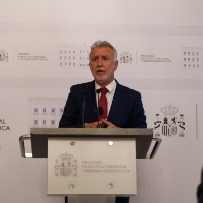 episode Ángel Víctor Torres, ministro de Política Territorial y Memoria Democrática: "Espero que la manifestación del PP no intoxique la Conferencia de Presidentes" artwork