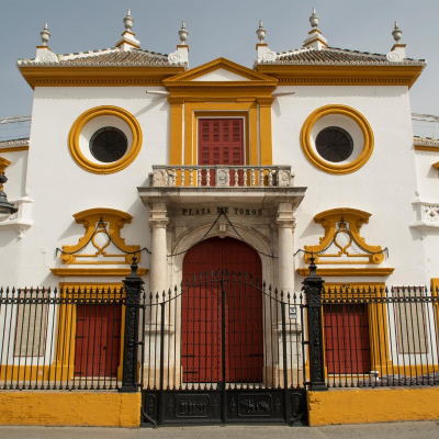 episode Clarín en Radio 5 - José María Garzón, el futuro de La Maestranza artwork