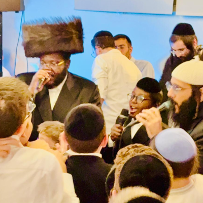 episode Unify with Hashem through Tefilin & Speech - Preps to Shavuot - Likutei Moharan 38 1 & 2 artwork