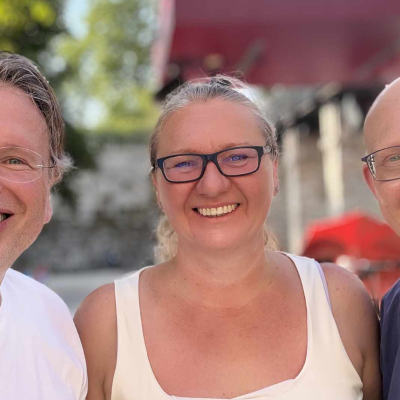 episode Bachmannpreis-Podcast 2025: Mangelhafte Textverteidigung am ersten Lesetag artwork