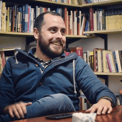 episode Día de los trabajadores, por Eduardo Galeano. Voz: Mauro Míguez. artwork