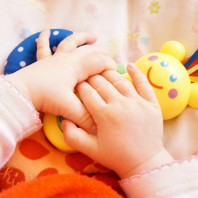 episode Are we reluctant to use babysitters today? artwork