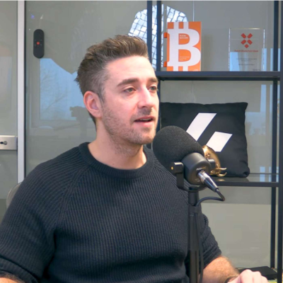 episode Angst in de markt? Julian werkt al 7 jaar bij cryptobeurs Kraken - dit moet je weten. artwork