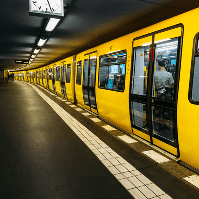 Omslagafbeelding van de show O transporte público ao redor do mundo