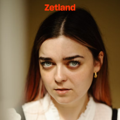 episode Afsnit 1: Er det her Maisie Williams, og mødte jeg Marc Johnson i byen? artwork