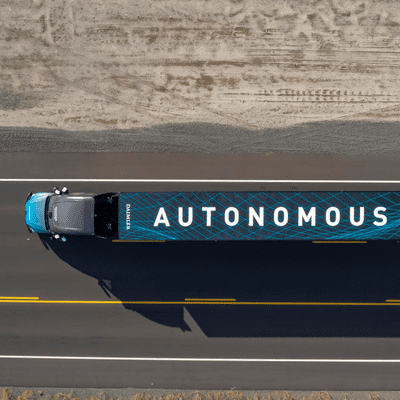 episode Autonom fahrende Lkw von Daimler Trucks: Nach zwei kommt vier artwork