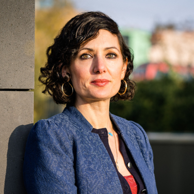 episode Naika Foroutan artwork