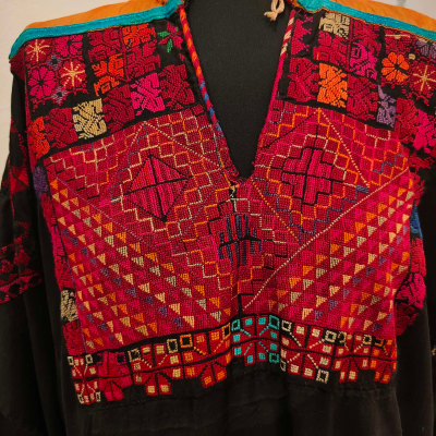 episode Thob and tatreez, the Palestinian traditional heritage dress artwork