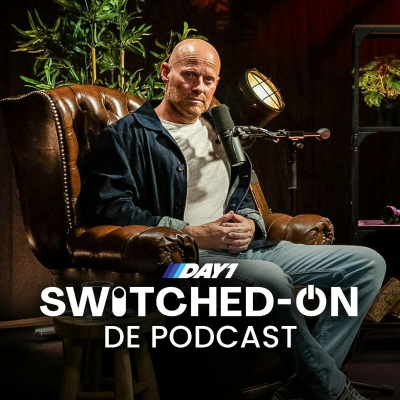 episode Melvin Manhoef over gevecht met Dave: "Dit is net Mike Tyson vs Jake Paul"! | Switched-On Podcast artwork