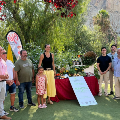episode PLAZA PÚBLICA T06C207 Raíces del Valle, la feria gastronómica que todos los jueves tendrá lugar en los Jardines del Museo de Archena (30/06/2025) artwork
