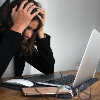 episode Anfechtung von Online-Prüfungen: Probleme und Besonderheiten bei Online-Klausuren und digitalen Prüfungen artwork