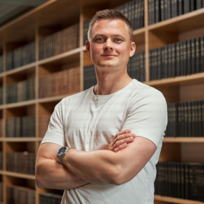 episode Den nye virkelighed pt. 2: Selvkørende biler og Humanoide robotter vil forandre alt - med Anders Bæk artwork