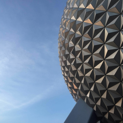 episode Episode One: Walt Disney's Futuristic Visions artwork