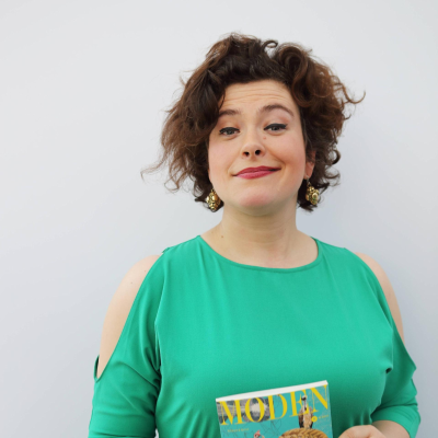episode Poetin Nora Gomringer - Ich bin die Christin mit dem Schandfleck am Knie artwork