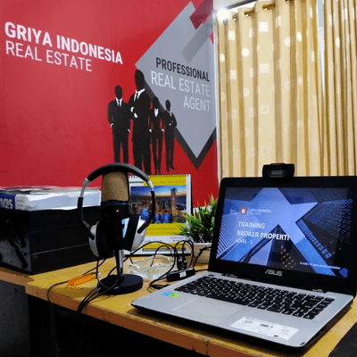 episode Eps.3 - Penting !! Mindset Seorang Broker Properti artwork
