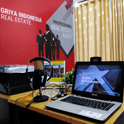 episode Eps.6 - Mengapa Banyak Orang Tertarik Menjadi Broker Properti ? artwork