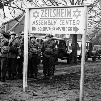 episode Leben wie im Schtejdtl – 80 Jahre DP Lager Zeilsheim artwork