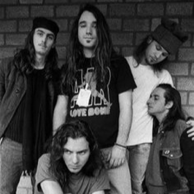 episode Pearl Jam y su camino hacia el gran éxito. Especial Vs. artwork