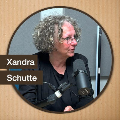 episode Afl. 104 - Maak van de niche jouw kracht als mediamerk (met Xandra Schutte van de Groene Amsterdammer) artwork