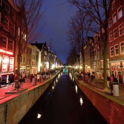 episode #16 Verknallen we de Wallen? Afl. 8 met Marcel van bordeel My Red Light artwork