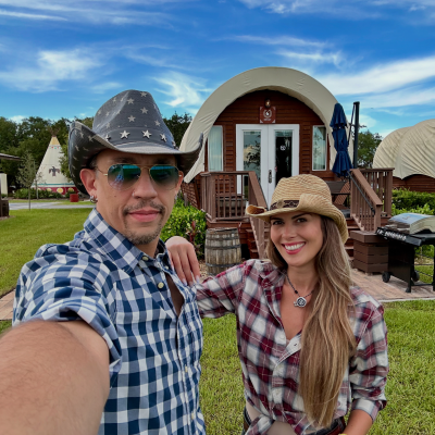 episode #EP0120 - Você pagaria $3000 a diária? Nos hospedamos no Westgate River Ranch! artwork