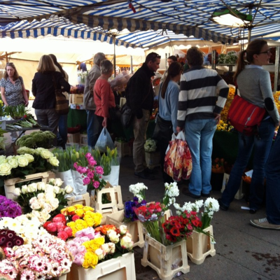 episode Wochenmarkt Winterfeldtplatz (2012) artwork