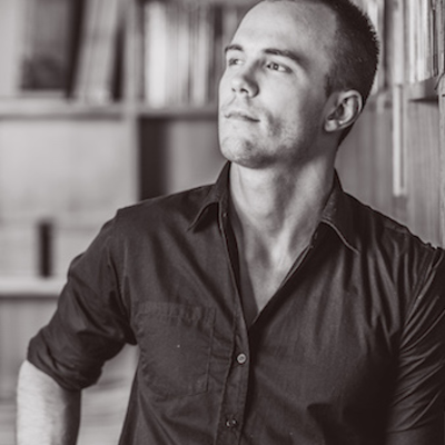 episode 032: From High-school Dropout to Productized Email-Marketing Service artwork