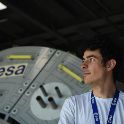 episode El último joven de Generación Intrépida nos demuestra que los que no superan los 25 años llegan, incluso, hasta la luna artwork