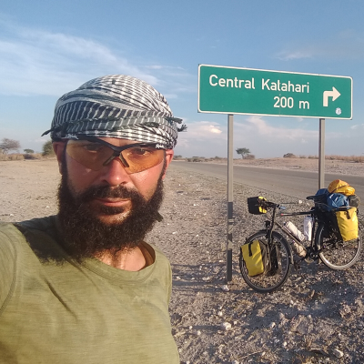 Un Gran Viaje - 21 meses pedaleando en solitario hasta Sudáfrica, con Asier Jorge | 93