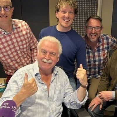 episode Marty is joined in studio by 4 in Bar. artwork
