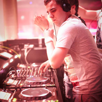 episode Agressive House Radio Show by AG #19 artwork
