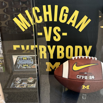 UMGoBlue.COM University of Michigan Wolverine Football Commentary