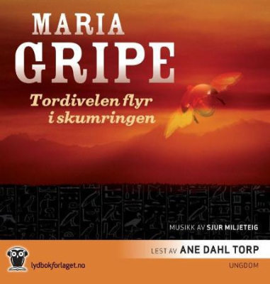 Tordivelen flyr i skumringen