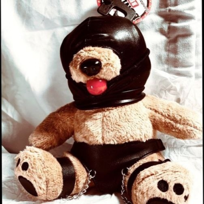 episode El dieciséis: Pipas pal pájaro, ciego de algas, ositos de peluche sodomizados y ratio artwork