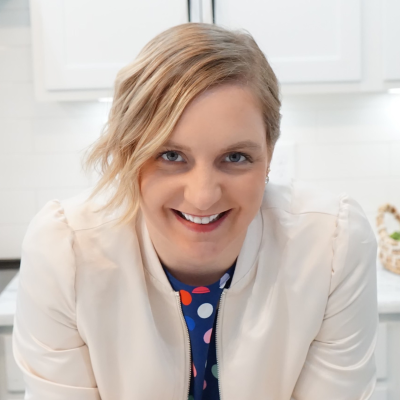 episode From Military Mom to Full-Time Real Estate Investor Helping Other Military Members Build Wealth with Erin Helle artwork